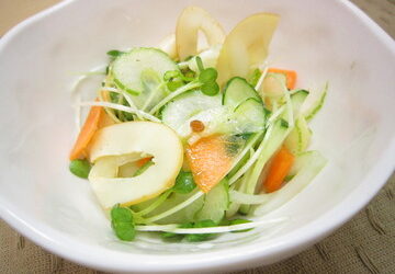 野菜といか燻マリネ