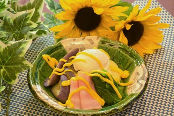 エッグベネディクト風サラダ