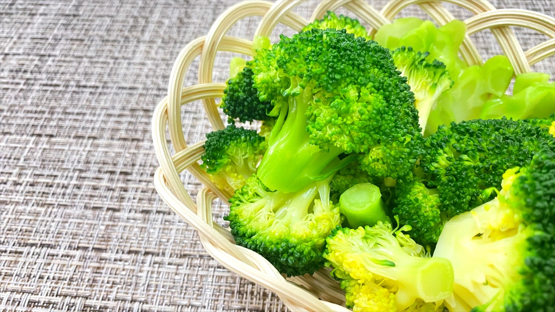 指定野菜ってなに？ ～栄養＆彩りに大活躍のブロッコリーが追加
