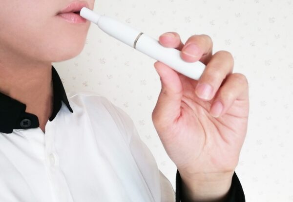 禁煙 喫煙 たばこ 電子タバコ